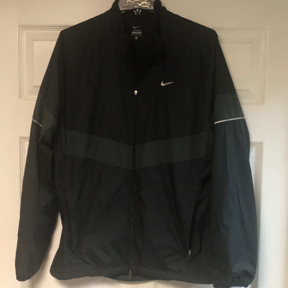 NWOT Nike Windbreaker